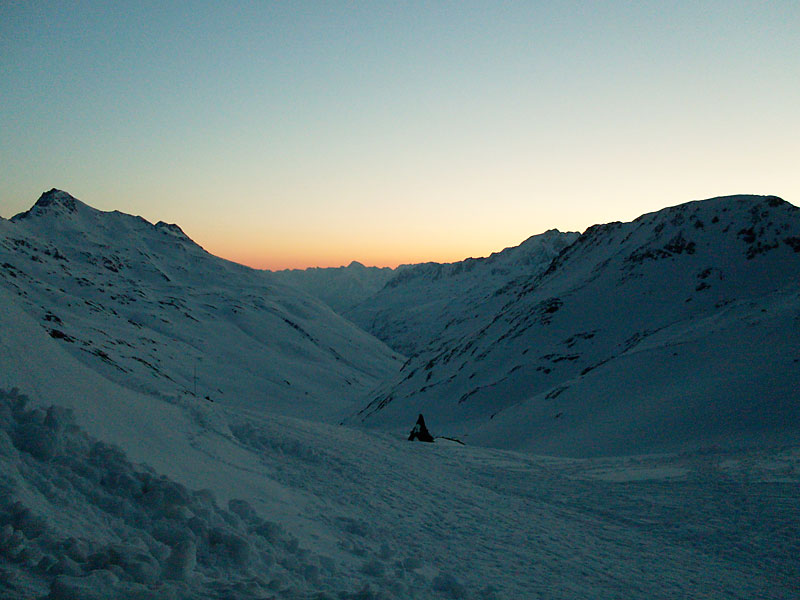 Ötztal April 2009 - Sonnenaufgang an der Similaunhtte